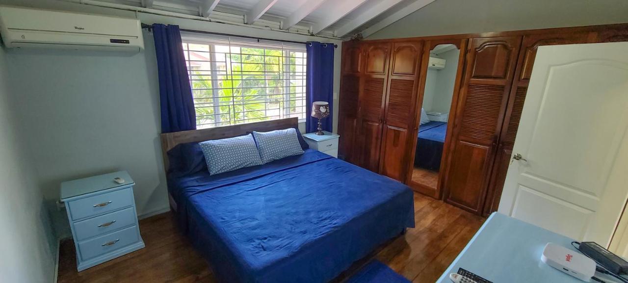 Cheerful 2 - Bedroom Townhouse With Free Parking In New Kingston Extérieur photo