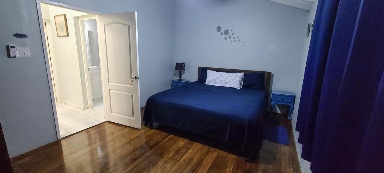 Cheerful 2 - Bedroom Townhouse With Free Parking In New Kingston Extérieur photo